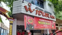 Kronologi Awal Mula Viralnya Ayam Goreng Widuran Jual Menu Nonhalal