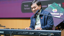 Pakai AI Lokal Ini, Yovie Widianto Cari Inspirasi Lirik Lagu Ajakan Nikah Berbahasa Daerah