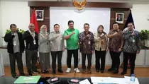 Kementras-Kementan Kolaborasi Kembangkan Sapi Emas Tropis di NTT