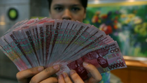 Menjaga Daya Beli, Pemerintah Gulirkan BSU ke Jutaan Pekerja dan Guru Honorer