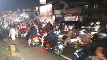 Pawai Obor Sambut Tahun Baru Islam Padati Jalur Puncak Bogor