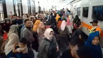 Libur Panjang, 45.534 Penumpang Padati Daop 8 Surabaya