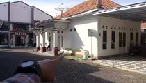 KPK Sita GOR dan Rumah Diduga Milik Anwar Sadad di Probolinggo
