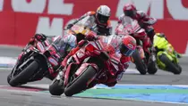 Marc Marquez Menang di Assen, Alex Jatuh dan Cedera
