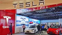 Hindari Tarif Tinggi, Tesla Alihkan Pasokan Baterai dari China ke LGES