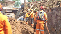 Longsor di Vila Puncak Bogor Tewaskan 2 Wisatawan, 3 Lainnya Luka-Luka