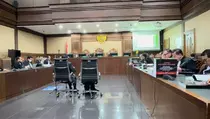 Bacakan Pledoi, Hasto: Tuntutan Jaksa KPK Sangat Tidak Adil!