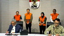 KPK Tahan 4 Tersangka Kasus Suap Izin TKA di Kemenaker
