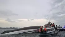 Kapal Wisata di Vietnam Terbalik, 18 Tewas dan Puluhan Hilang