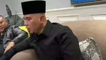 Ahmad Dhani Kesal Maia Sebut Irwan Mussry Donatur Pernikahan Mewah Al