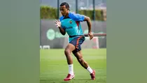 Barcelona Yakin Pertahankan Jules Kounde dari Godaan Klub Top Inggris