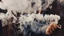 Stunting Bisa Dicegah, Dokter Soroti Bahaya Asap Rokok untuk Janin