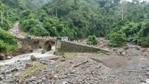 Jembatan Antardesa di Tanggamus Ambruk, Ratusan Warga Terisolir