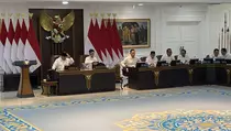 Presiden Prabowo Pimpin Sidang Kabinet Paripurna di Istana