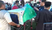Hampir 2 Bulan di Kamboja, Jenazah PMI Azwar Akhirnya Tiba di Asahan