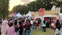 Belasan UMKM Diserbu Pengunjung di BTV Semesta Berpesta Jakarta 2025