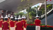 Sidang Tahunan MPR, Gibran dan Puan Maharani Berjalan Beriringan