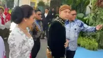 Raffi Ahmad Kenakan Busana Adat Jawa pada Upacara HUT Ke-80 RI
