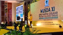 Bahlil Tegaskan Golkar Siap Lawan Pengganggu Pemerintah Prabowo-Gibran