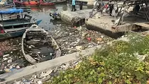 Nelayan Cilincing Resah, Sampah dan Limbah Ganggu Aktivitas Melaut