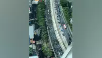 Ribuan Ojol Antar Jenazah Affan Kurniawan ke TPU Karet Bivak
