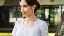 Cinta Laura Ingatkan Masyarakat Wajib Waspada Operasi False Flag