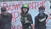 Demo di Senayan, Lucinta Luna Minta Anggota DPR Tak Sombong ke Rakyat