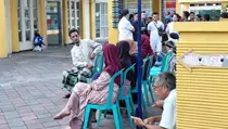 7 Korban Bus Probolinggo Terungkap, RS Jember Dipenuhi Tangis Keluarga