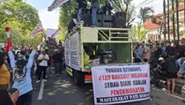 Pati Memanas! Warga Ancam Aksi Lebih Besar Tuntut Pemakzulan Bupati