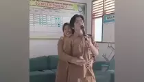 Viral, Oknum Kepsek dan Guru SD di Pandeglang Karaoke Saat Jam Belajar