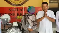 Viral Wanita di Aceh Naik Motor Pakai Bra, Polisi: Ada Gangguan Mental