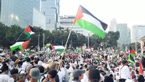 Aksi Bela Palestina, Arus Lalu Lintas di Jalan Medan Merdeka Ditutup