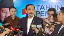 Begini Kriteria Ketua OJK dan BEI yang Ideal Menurut Luhut