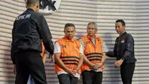 Politik-Hukum Sepekan: OTT Gubernur Riau hingga Komite Reformasi Polri