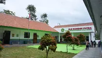 Kemendikdasmen Salurkan Rp 3,69 T untuk Revitalisasi 8.503 Sekolah