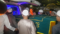 Jenazah Istri Wiranto Tiba di Rumah Duka, Pelayat Penuhi Pendopo