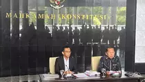 Bukan 'Ujug-ujug', Arsul Sani Memerinci Studi Doktoralnya
