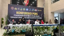 Densus 88: Tersangka Perekrut Anak Diduga Incar Gedung DPR