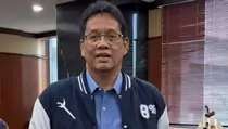 Purbaya Pamer Jaket Dream 8 Buatan Lokal, Simbol Dukung UMKM Lokal
