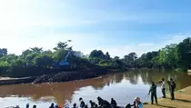 Jakarta Gelontorkan Rp 232 Miliar untuk Normalisasi Sungai Ciliwung