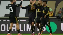 Fernandes Cetak Brace, Man Utd Pesta Gol di Kandang Wolves