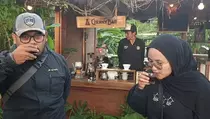 Ngopi Syahdu di Kebun Teh Sukabumi, Sensasi Unik Saat Libur Nataru