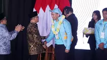 Awali Target Prabowo, Kementerian P2MI Lepas 1.035 Pekerja Terampil