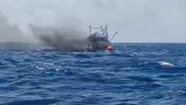 Kapal Nelayan Terbakar di Perairan Tanggamus, 8 ABK Masih Hilang