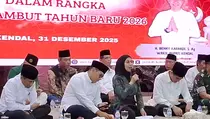 Tiada Kembang Api, Bupati Kendal Gelar Doa Bersama di Tahun Baru
