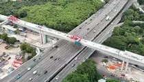 Sudah Tersambung, Ini Penampakan Lintasan LRT Atas Tol Wiyoto Wiyono