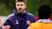 Fokus Bawa MU Finis Terbaik, Michael Carrick Santai Hadapi Masa Depan