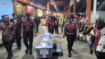 1 Jenazah Korban Pesawat ATR Dievakuasi ke Posko Tompo Bulu