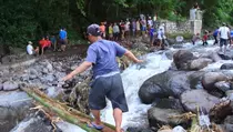 1.500 Warga Masih Terisolasi Pascabanjir Bandang di Situbondo