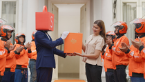 Shopee Super Awards 2025 Hadirkan Panggung Penghargaan Langsung di Rumah dan Kantor Para Pemenang